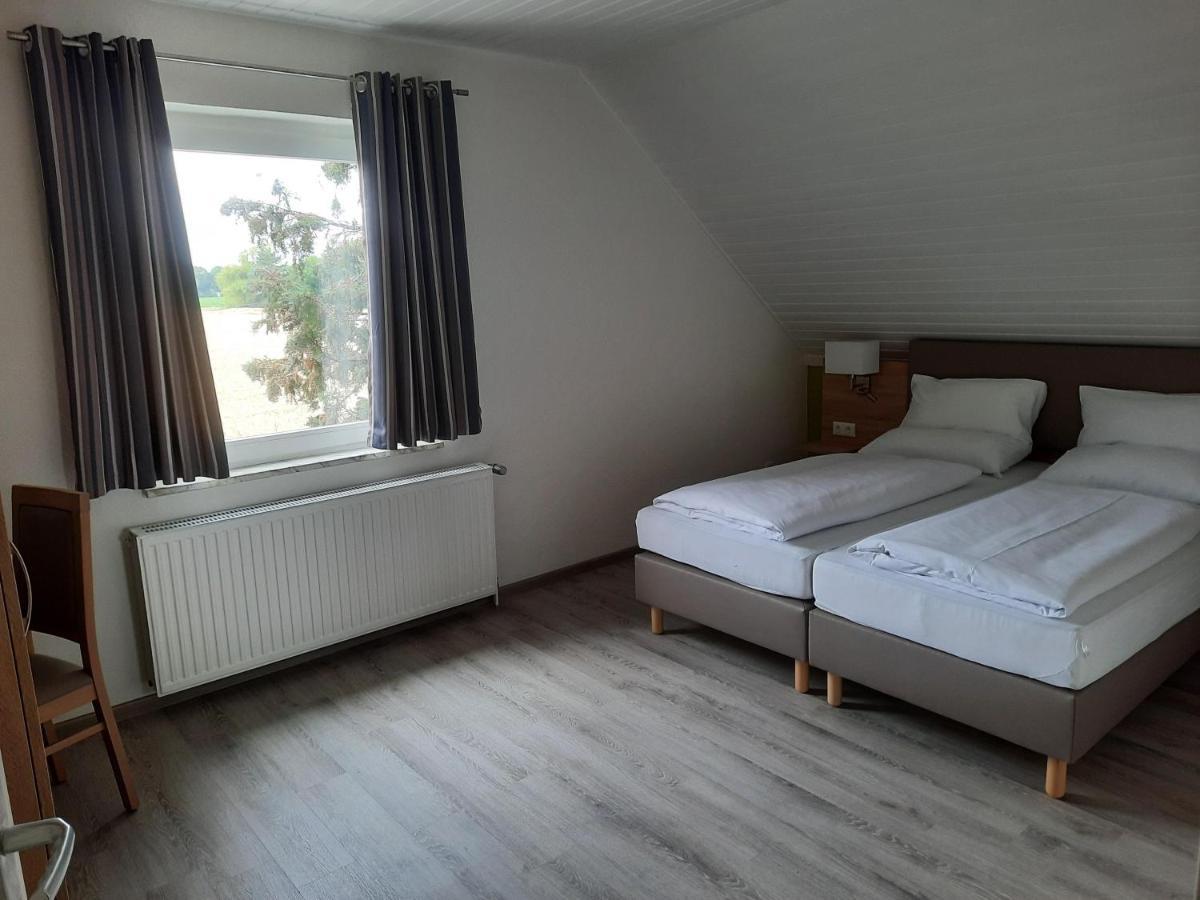 Hotel Zur Erholung & Restaurant Amme'S Landhaus Eicklingen Exterior foto